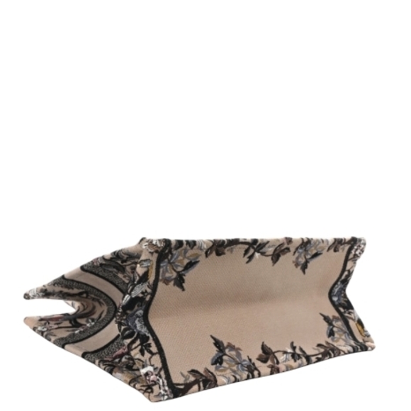 *RARE*Limited Edition Rare DIOR Embroidered Medium Book Tote - Like New! - Picture 4 of 9